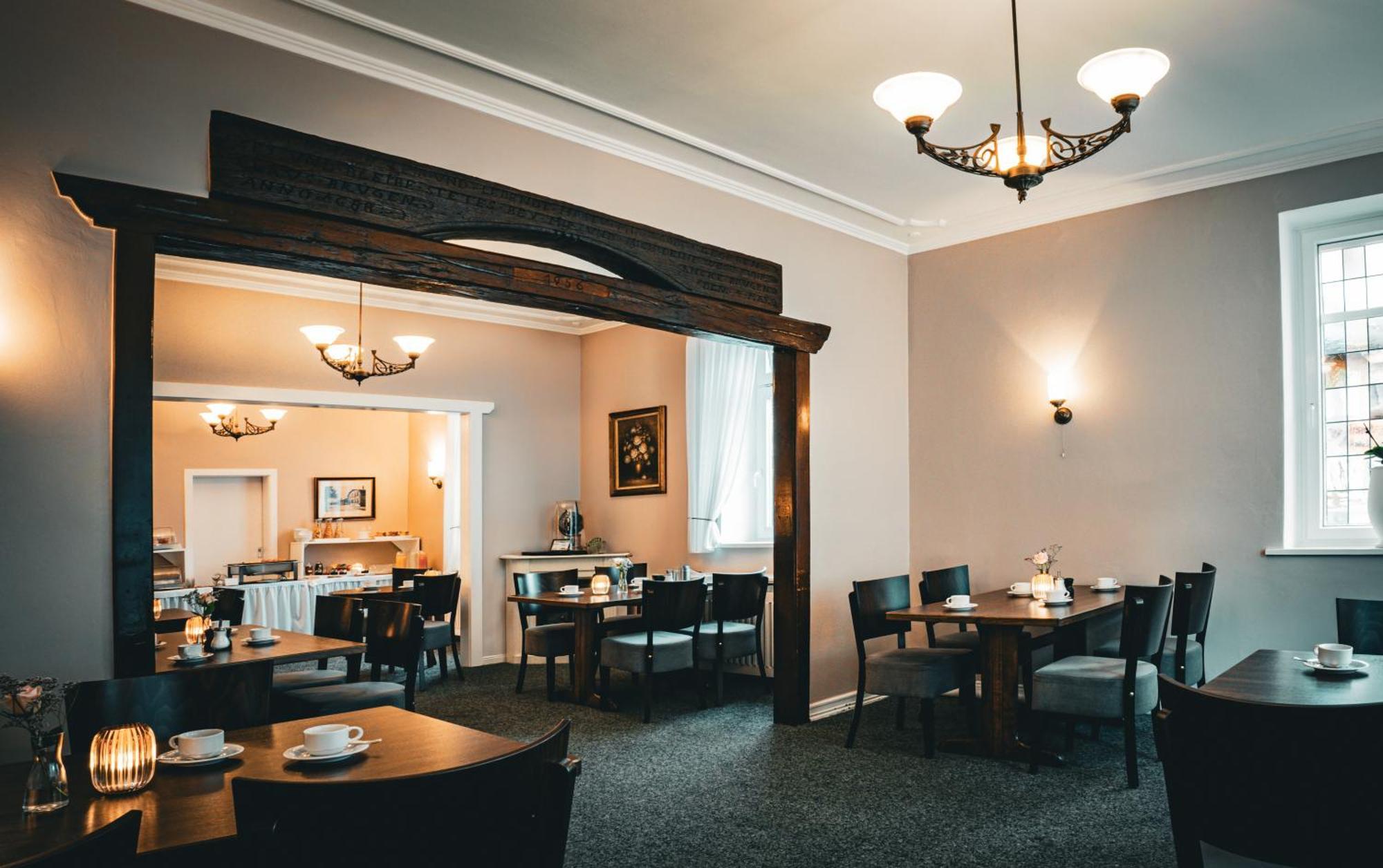 Hotel Kuehl نومنستر المظهر الخارجي الصورة
